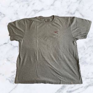 Nike t shirt